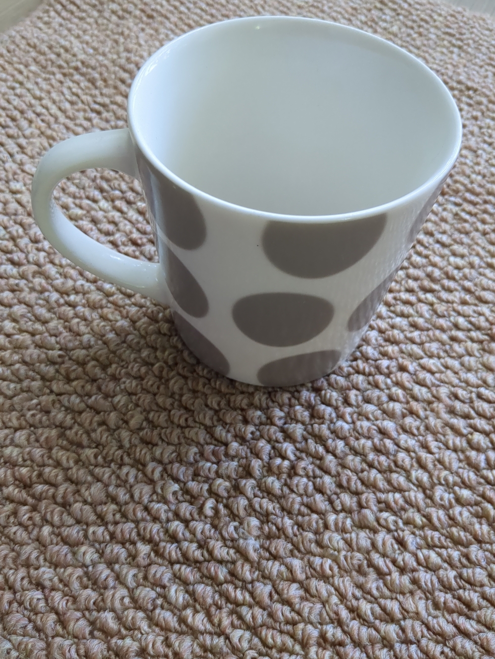 Ceramic Starbucks Polka Dot Mug in Gray and White